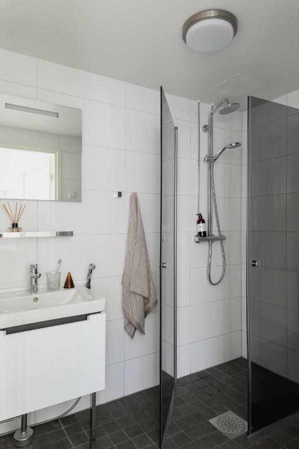 2Ndhomes Central Two Storey Apartment With Sauna Helsínquia Exterior foto